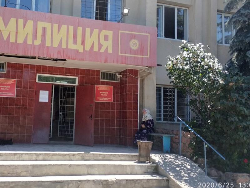 Кыргыз Республикасынын Акыйкатчысынын Чүй облусу боюнча өкүлчүлүгүнүн кызматкерлери Чүй облустук ички иштер башкармалыгынын убактылуу кармоочу жайларында адам укуктарынын сакталышына мониторинг жүргүзүштү