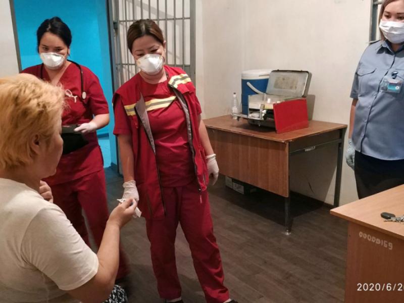 Кыргыз Республикасынын Акыйкатчысынын Чүй облусу боюнча өкүлчүлүгүнүн кызматкерлери Чүй облустук ички иштер башкармалыгынын убактылуу кармоочу жайларында адам укуктарынын сакталышына мониторинг жүргүзүштү