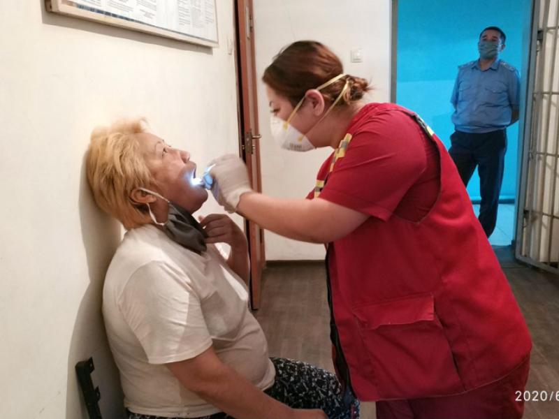 Кыргыз Республикасынын Акыйкатчысынын Чүй облусу боюнча өкүлчүлүгүнүн кызматкерлери Чүй облустук ички иштер башкармалыгынын убактылуу кармоочу жайларында адам укуктарынын сакталышына мониторинг жүргүзүштү