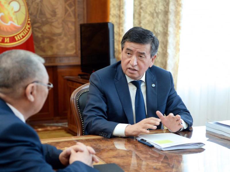 Президент Сооронбай Жээнбеков КР Акыйкатчысы Токон Мамытовду кабыл алды