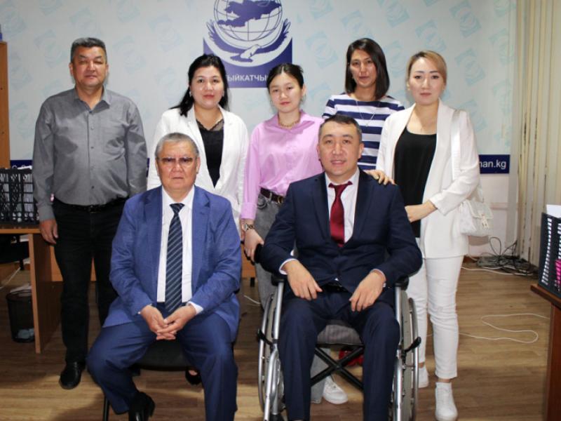 Кыргызстандын Акыйкатчысы Аскар Турдугуловду майыптардын укугун коргоо боюнча ыктыярдуу кеңешчи кылып дайындады