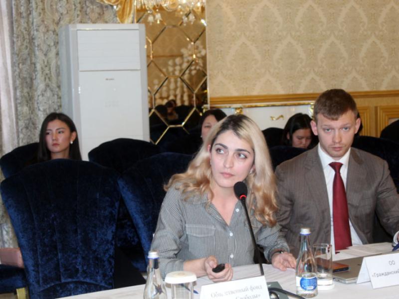 10-декабрь - Адам укуктарынын эл аралык күнүнө карата КР Акыйкатчы институту тарабынан салтанаттуу жыйын өткөрүлдү