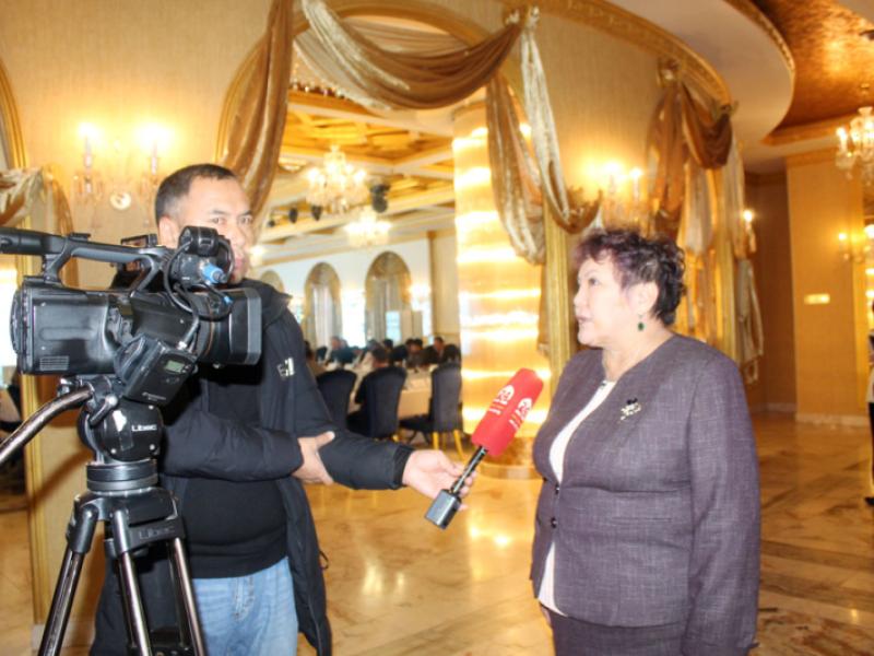 10-декабрь - Адам укуктарынын эл аралык күнүнө карата КР Акыйкатчы институту тарабынан салтанаттуу жыйын өткөрүлдү