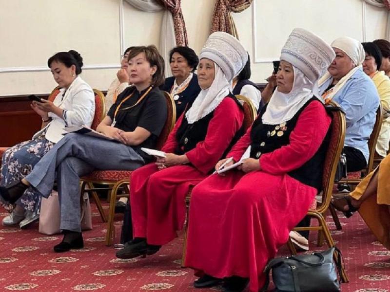 Akyikatchy proposed that women's child-rearing should be counted as part of their length of service