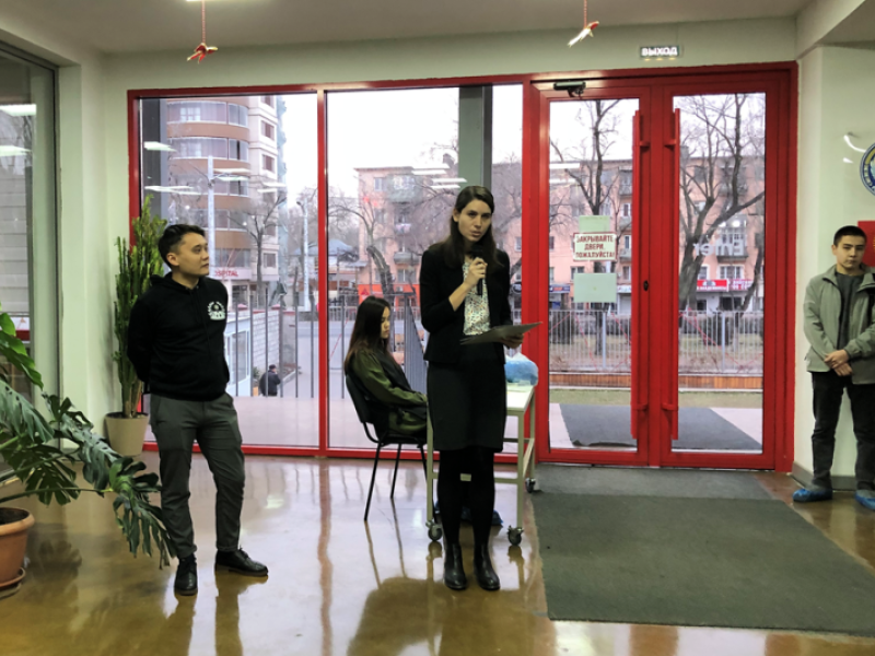 Бишкекте “Адам укуктары боюнча кубок” дебаттык турнири өттү
