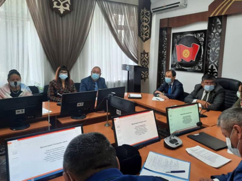 Ош шаарында гендер маселесине арналган тегерек стол өткөрүлдү