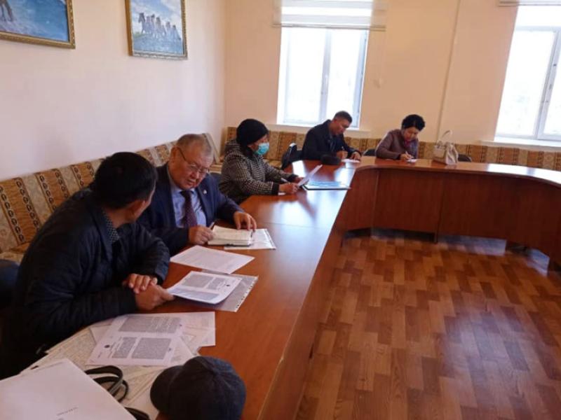 Кыргызстандын Акыйкатчысы Ак-Суудагы психоневрологиялык диспансерге мониторинг жүргүздү жана Жети-Өгүз районунун эли менен жолугушту