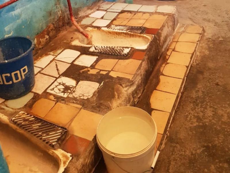 Кызыл-Жар  айылындагы республикалык психиатриялык  ооруканасында бейтаптардын укуктары бузулуп, антисанитардык шартта турушат