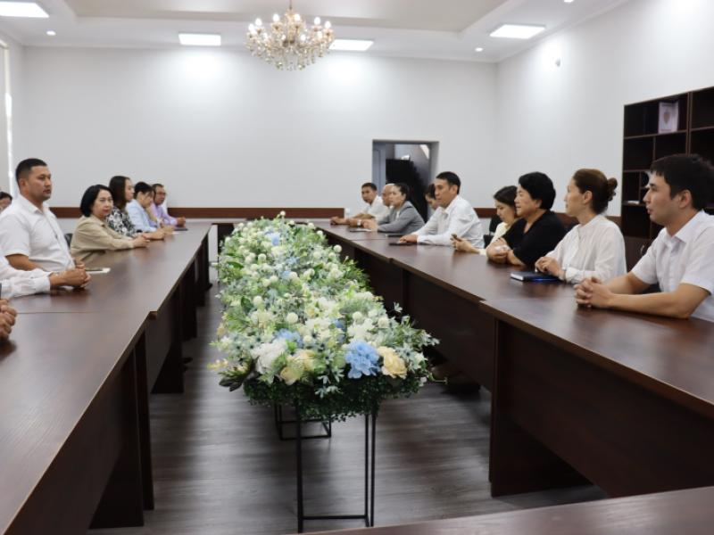 В Институте Акыйкатчы провели лекцию по недопущению конфликта интересов при выполнении должностных обязанностей