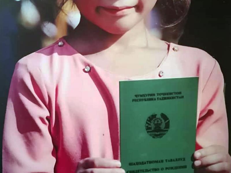 Токон Мамытов миграциялык процесстерде балдарды коргоого арналган аймактар аралык консультативдик жолугушууга катышып жатат