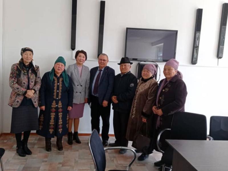 Кыргызстандын Акыйкатчысы Ысык-Көл облусунун Тоң районунда болду