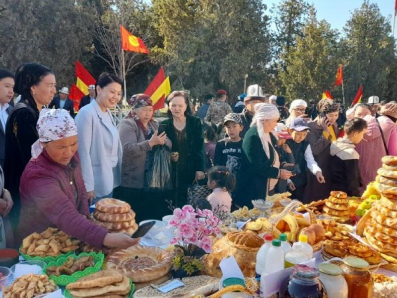 Акыйкатчы Ноорузду Баткенде белгилеп жатат