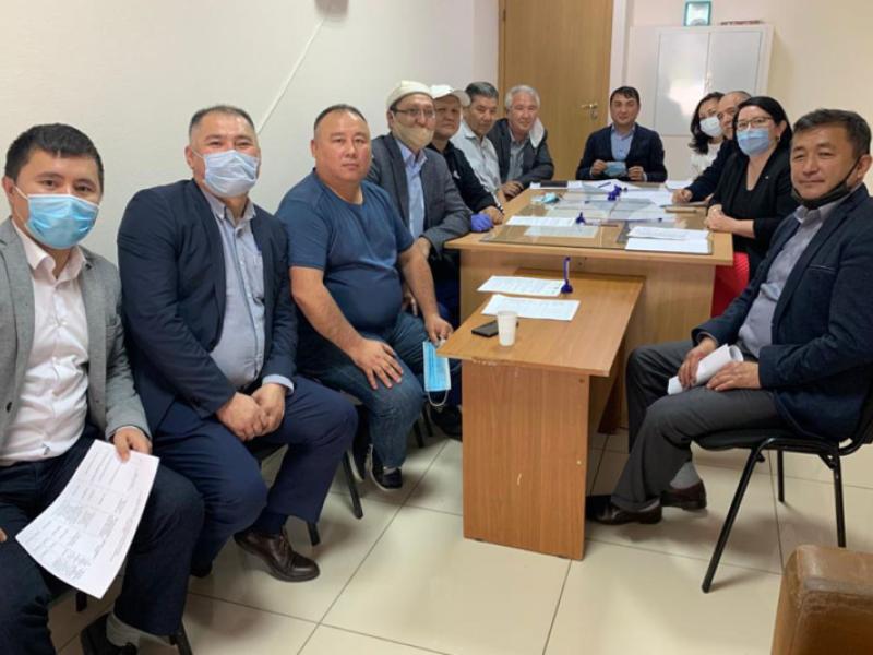 Кыргызстандын Башкы консулдугу Россия Федерациясынын Урал федералдык округундагы Кыргыз Республикасынын Акыйкатчысынын өкүлүнө өзгөчө ыраазычылык билдирди