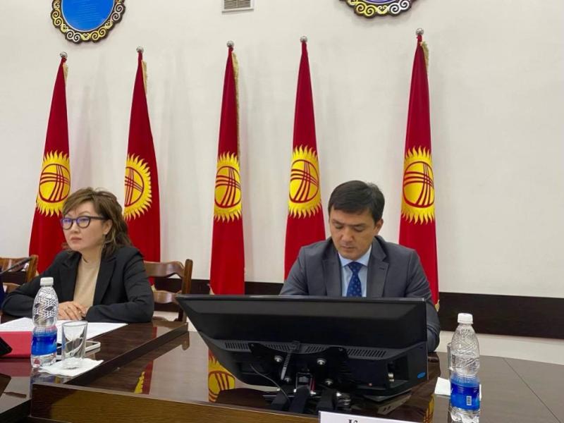 Акыйкатчы Джамиля Джаманбаева Ош областынын тургундары менен жолугушту