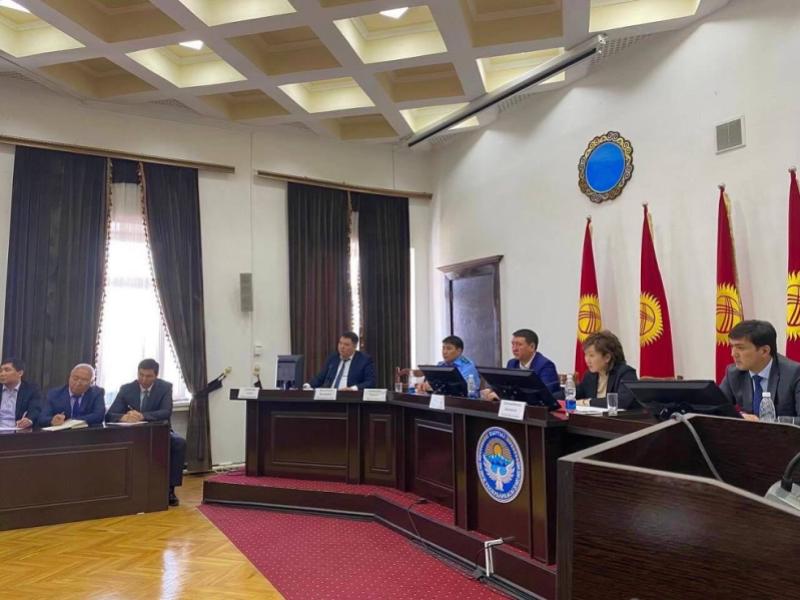 Акыйкатчы Джамиля Джаманбаева Ош областынын тургундары менен жолугушту