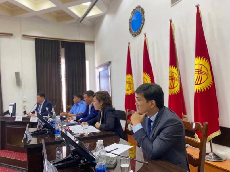 Акыйкатчы Джамиля Джаманбаева Ош областынын тургундары менен жолугушту