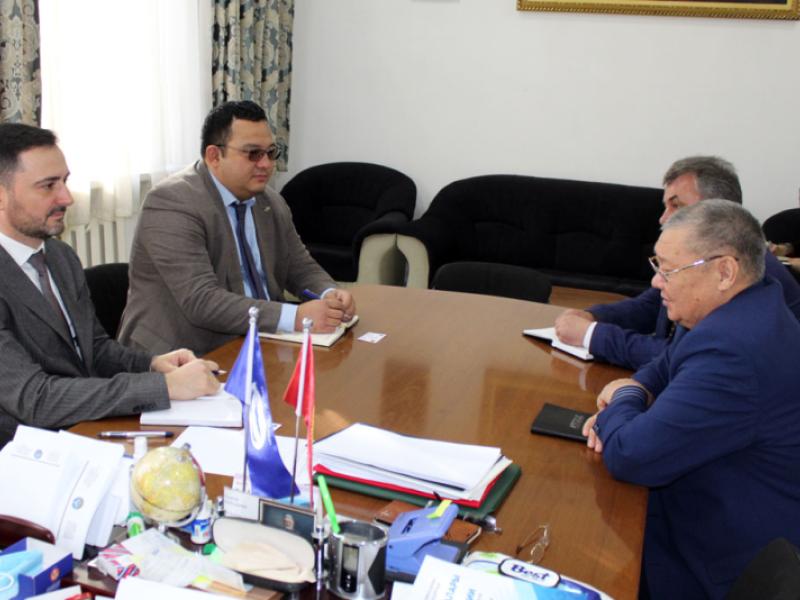 Токон Мамытов БУУнун Контртеррористтик башкармалыгынын регионалдык координатору менен жолугушту