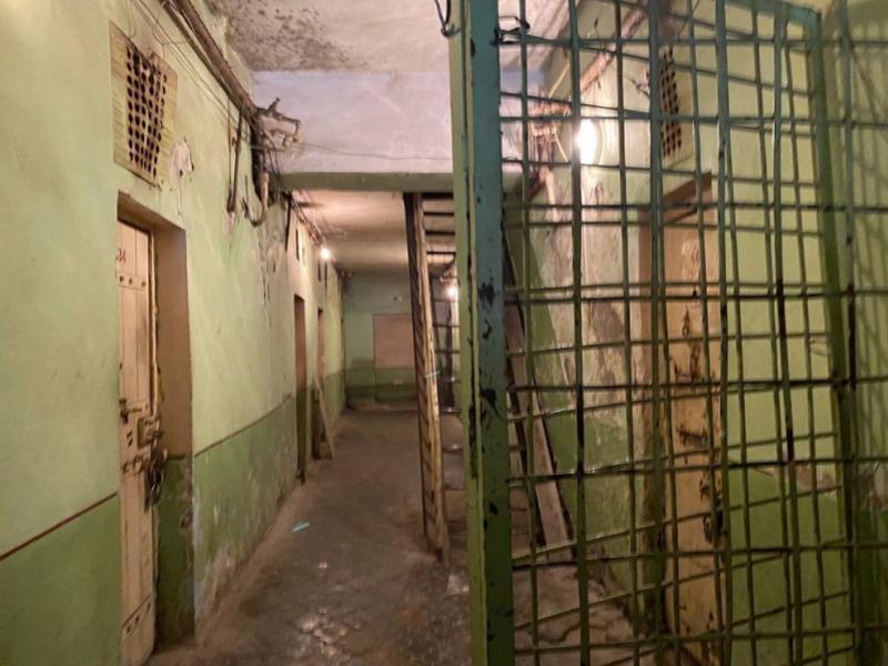 Акыйкатчы Джамиля Джаманбаева Ош шаарындагы 5-тергөө абагына барды