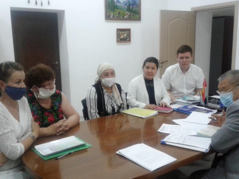 Кыргыз Республикасынын Акыйкатчысы борборубуздун  Биринчи май  районундагы балдардын укуктарын калыбына келтирүү боюнча  Бишкек ш. мэриясынын иш-аракеттерин көзөмөлгө алды