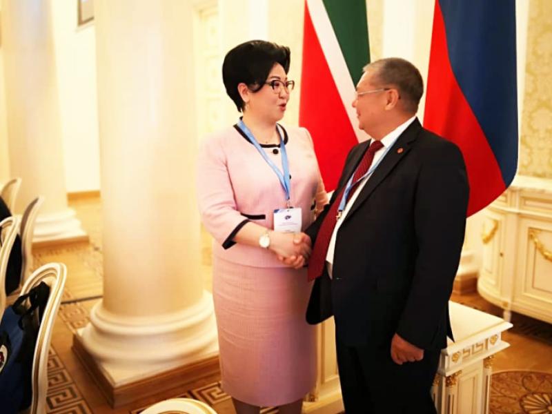 КР Акыйкатчысы Токон Мамытов РФнын Казань шаарында өткөн Омбудсмендердин эл аралык конференциясында баяндама менен чыгып сүйлөдү