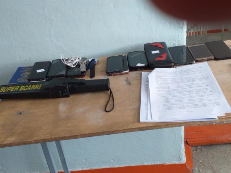 Талас облусунун аймагындагы орто мектептин бүтүрүүчүлөрүнүн жалпы республикалык тестирлөөсүнө байкоо жүргүзүлдү