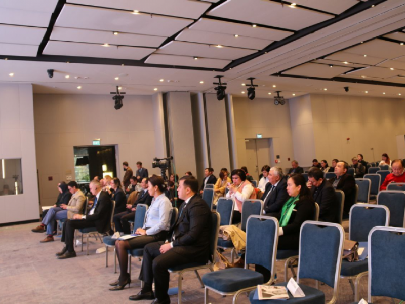 Бишкекте белгилүү журналист Алишер Саиповду эскерүү иш-чарасы өттү