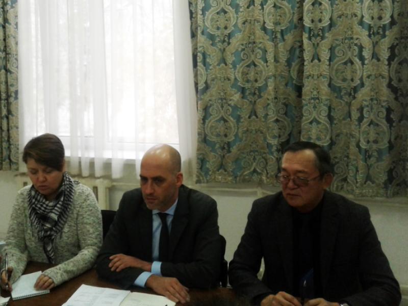 Токон Мамытов БУУнун Баңги каражаттары жана кылмыштуулук боюнча Башкармалыгынын (UNODC) өкүлдөрүн кабыл алды