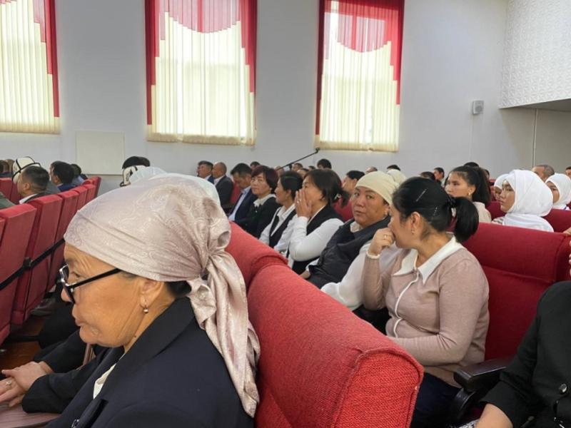 Акыйкатчы Джамиля Джаманбаева Баткен областынын тургундары менен жолугушту