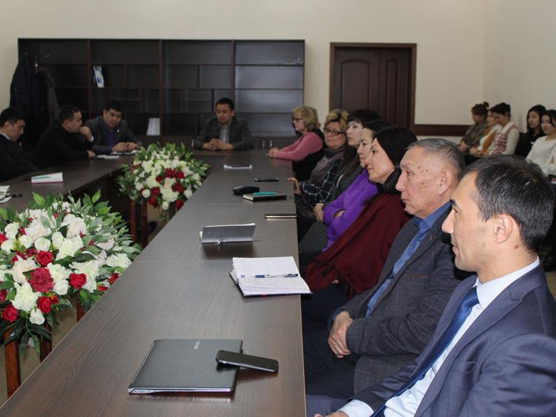 Акыйкатчы аппаратында эл аралык эне тил күнү белгиленди