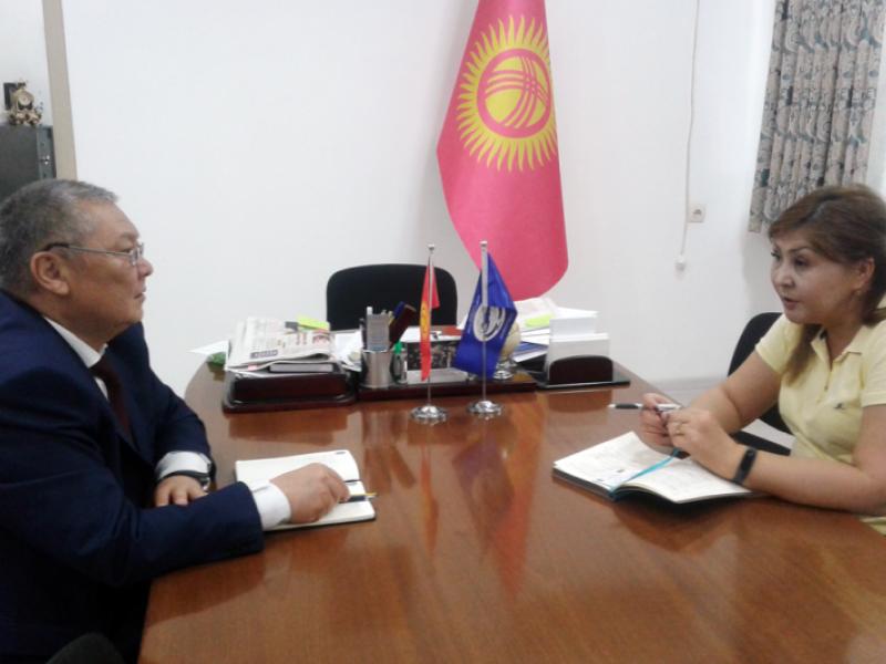 КР Акыйкатчысы «Интербилим» коомдук бирикмесинин Оштогу филиалынын жетекчиси менен жолугушту