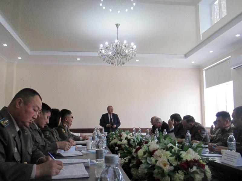 В аппарате Омбудсмена КР обсудили вопросы, касающиеся подготовки молодежи к службе в Вооруженных Силах республики 