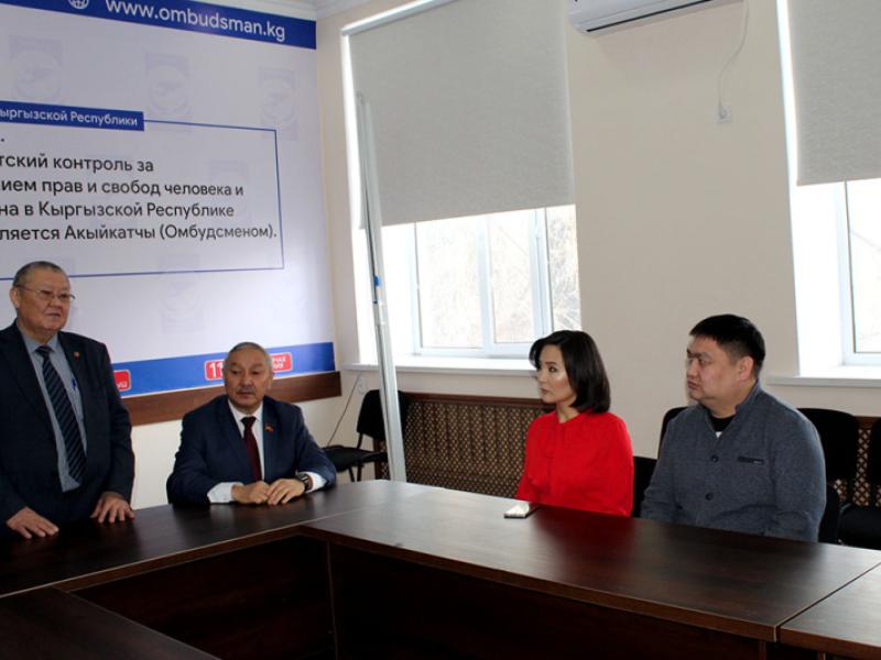 В Кыргызстане обсудили формы медицинского освидетельствования/осмотра лиц перед водворением в ИВС