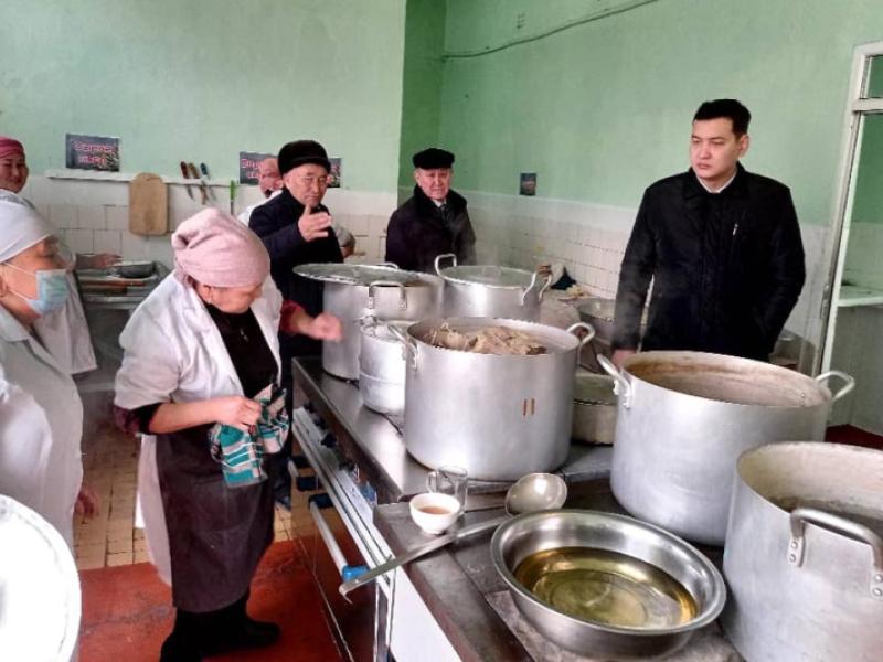 “Кара-Суу дүлөй балдар үчүн атайын жалпы билим берүүчү жатак-мектебине” мониторинг жүргүзүлдү