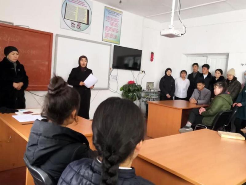 Балдар укуктарынын айлыгынын алкагында Акыйкатчынын Баткен өкүлчүлүгү бир катар мектептерге мониторинг жүргүздү