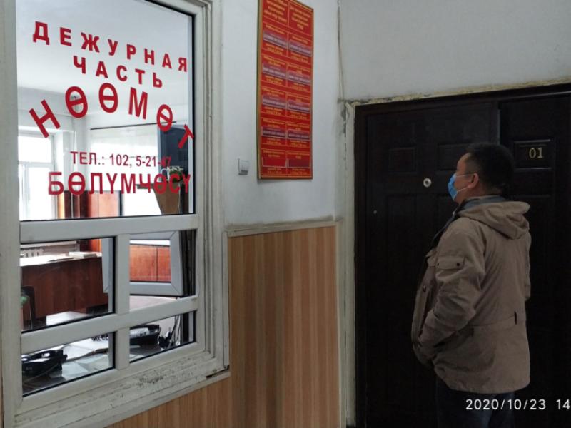 Кыргыз Республикасынын Акыйкатчы Аппаратынын кызматкерлери Чүй облусунун УКЖ жана Токмок шаарынын Ички иштер башкы башкармалыгын текшеришти