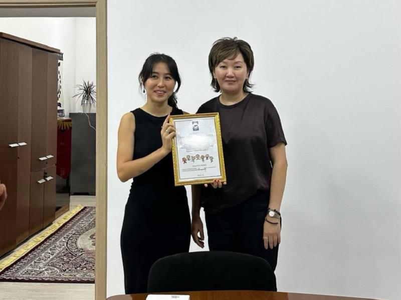 Ombudsman Dzhamilia Dzhamanbaeva held a meeting with the authors of the first books on autism in the Kyrgyz language