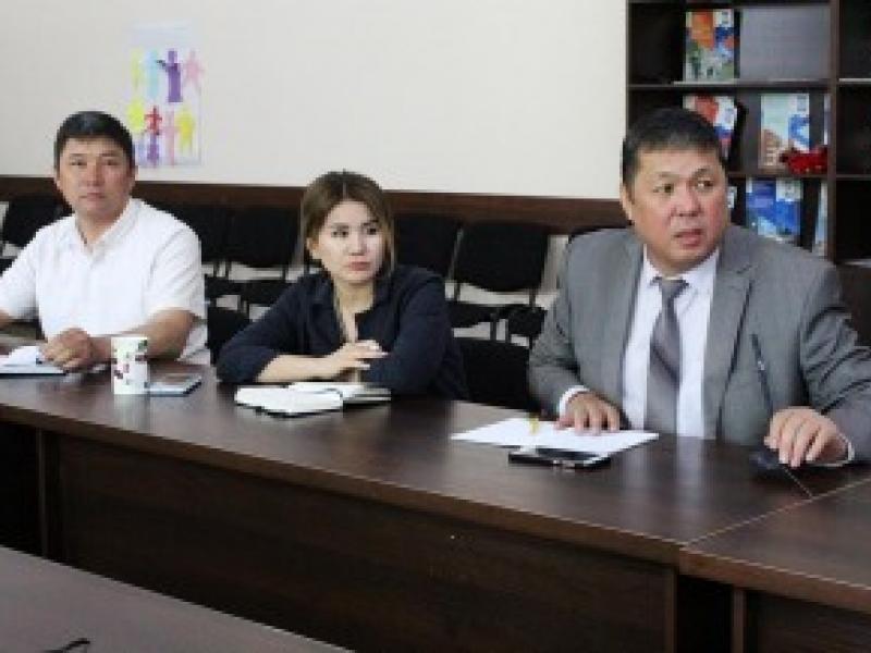 Акыйкатчы Атыр Абдрахматова Жалал-Абад облусунун тургундарын онлайн кабыл алды