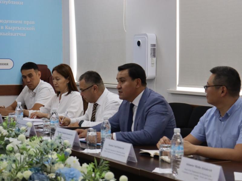 Специальный представитель председателя ОБСЕ Тери Хакала посетила офис Института Акыйкатчы