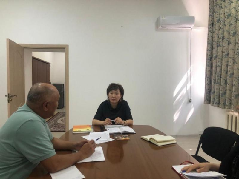 Акыйкатчы Джамиля Джаманбаева жарандарды жеке кабыл алды