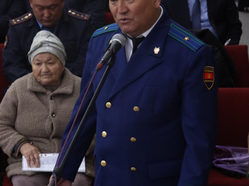 Акыйкатчы Чүй облусунун Токмок шаарында жергиликтүү тургундар менен жолугушту