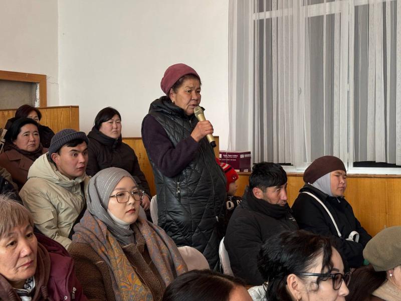 Акыйкатчынын Ысык-Көлгө болгон иш сапарынын жыйынтыгы: ондогон кайрылуулар кабыл алынып, укуктук кеп-кеңештер берилди