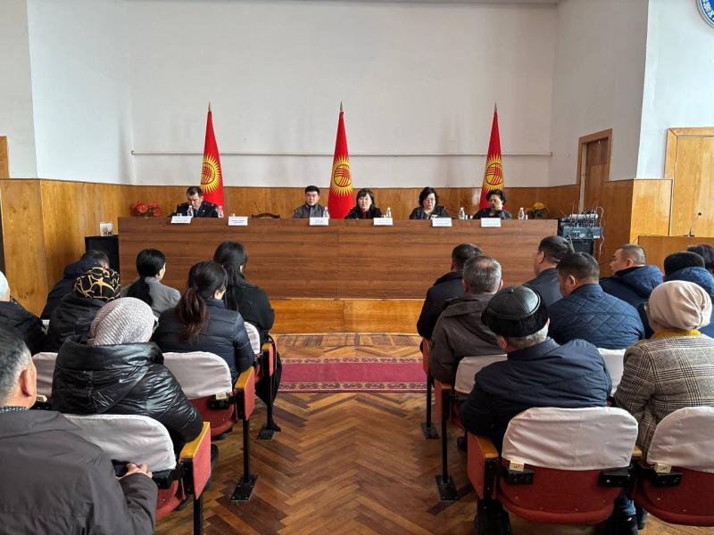 Десятки принятых заявлений и правовых консультаций: итоги поездки Акыйкатчы на Иссык-Куль