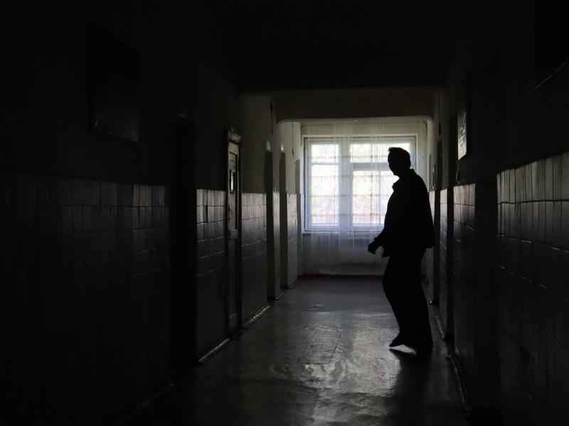 Акыйкатчы Институту Республикалык психиатриялык ооруканада бейтаптардын укуктарынын бузулушун жана системалуу көйгөйлөрдү аныктады