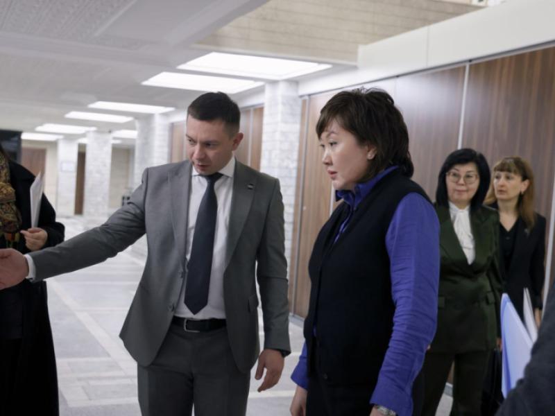 Институт Акыйкатчы и КРСУ подписали меморандум о сотрудничестве