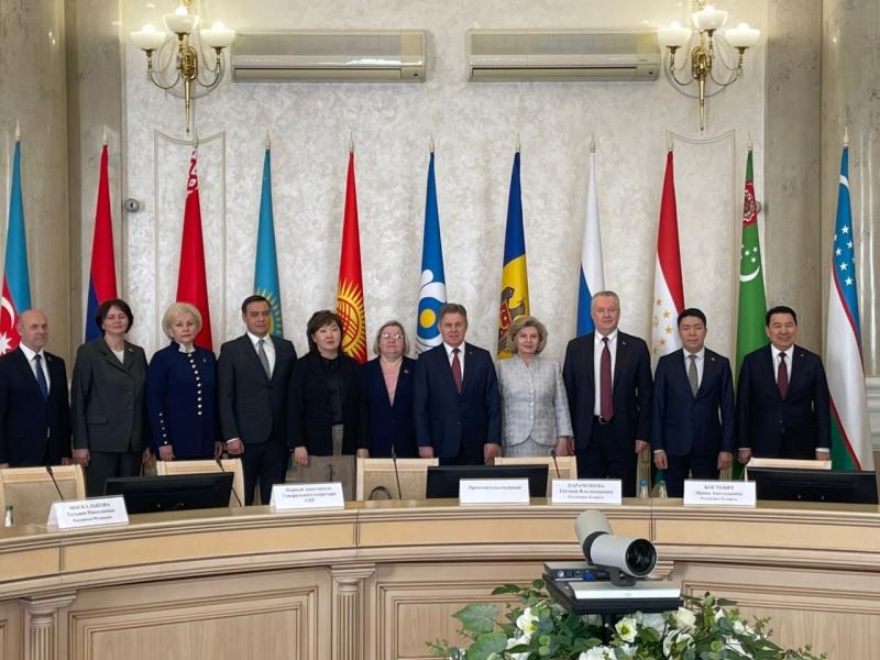 Джамиля Джаманбаева принимает участие на VI заседании Комиссии по правам человека в Минске