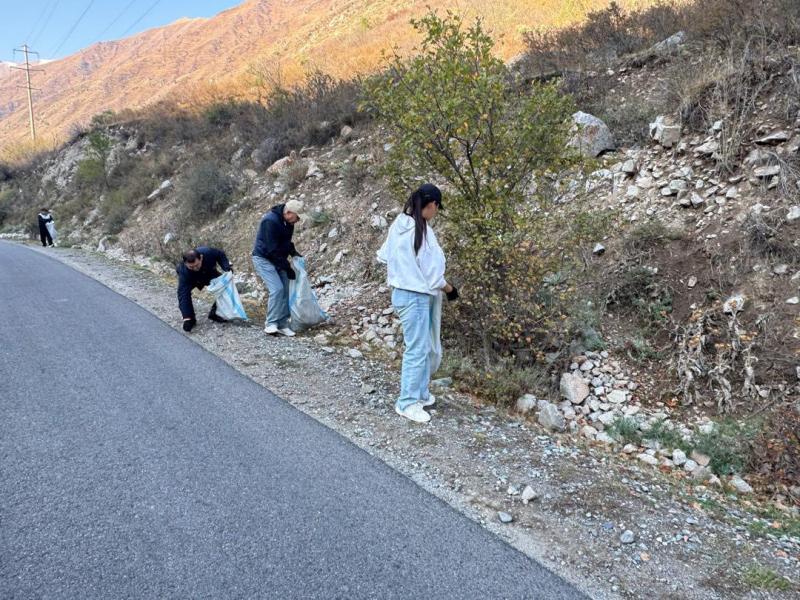  Акыйкатчы Институтунун кызматкерлери 