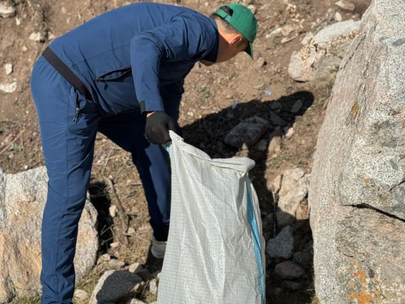  Акыйкатчы Институтунун кызматкерлери 