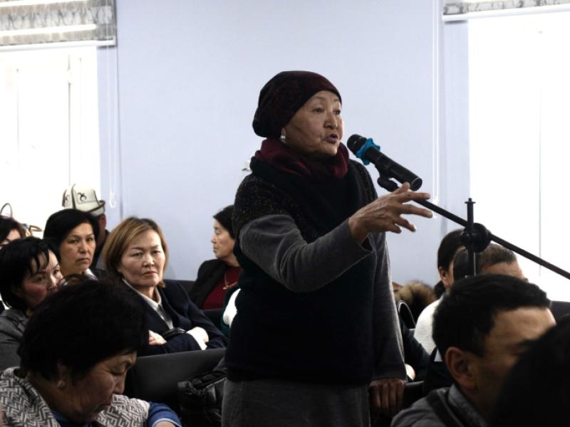 Жители Нарына попросили Акыйкатчы содействовать в получении статуса приграничной зоны Ат-Башинскому району