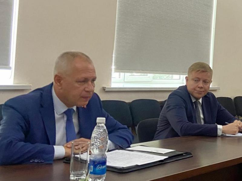 Акыйкатчы Джамиля Джаманбаева Россиянын Кыргызстандагы элчисинин кеңешчи-кичи элчиси менен жолугушту