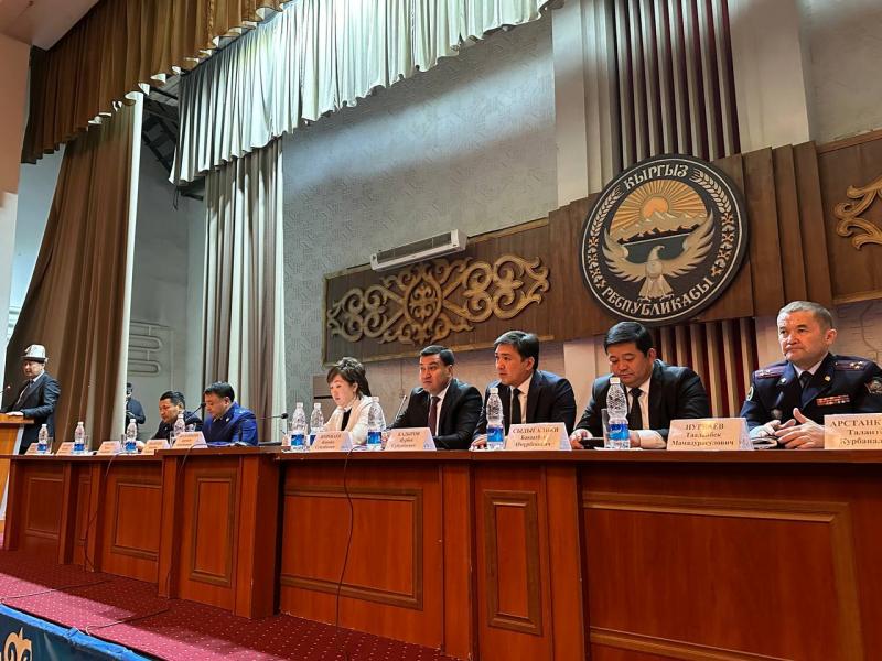 Жамиля Жаманбаева Ош облусунун тургундары менен жолугушту